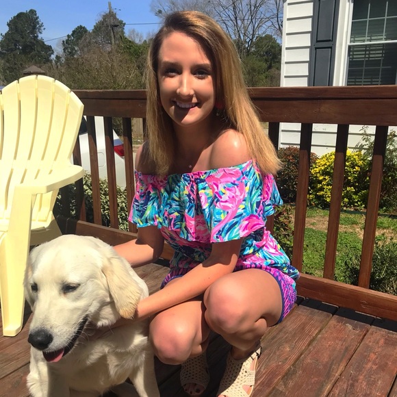 Meet your Posher, Alexis - Picture 1 of 1